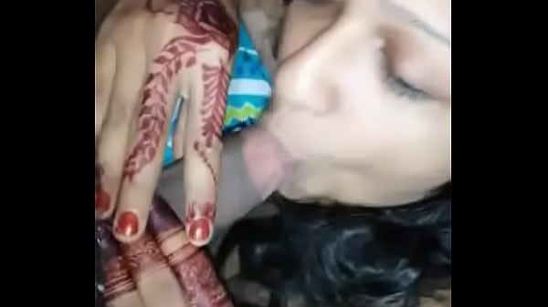 Desi Bhabhi Blowjob